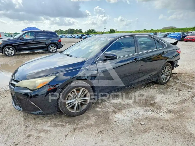 2015 Toyota CAMRY фото