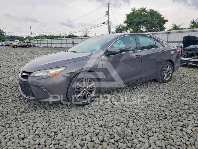2015 Toyota CAMRY фото