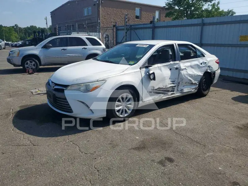 2015 Toyota CAMRY фото