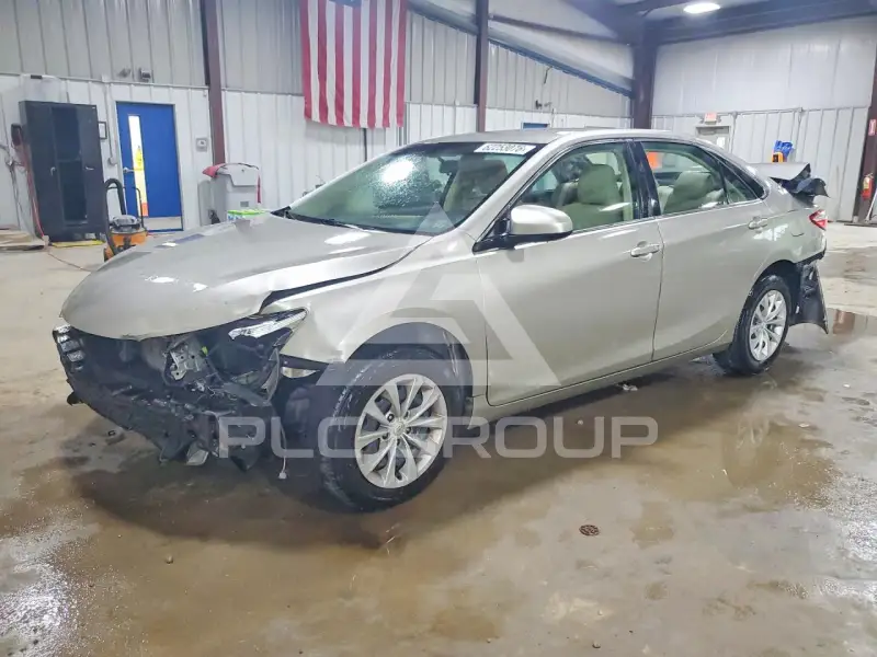 2015 Toyota CAMRY фото