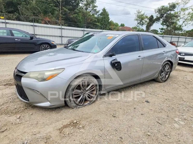 2015 Toyota CAMRY фото