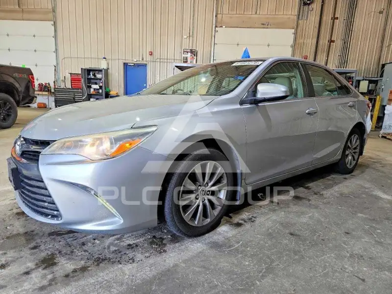 2015 Toyota CAMRY фото