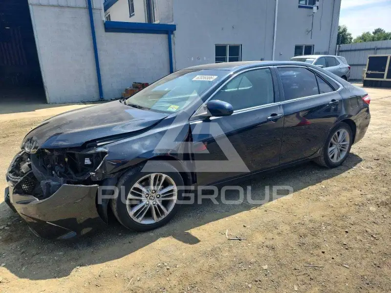 2015 Toyota CAMRY фото