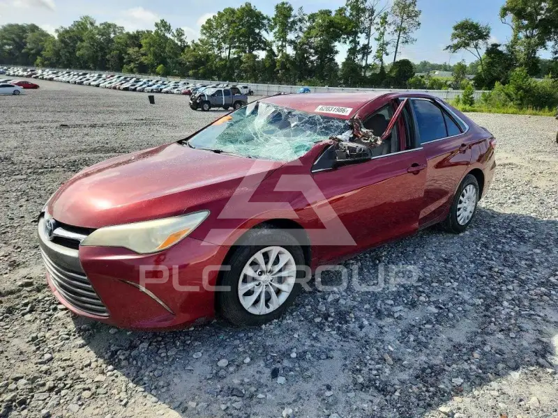 2015 Toyota CAMRY фото