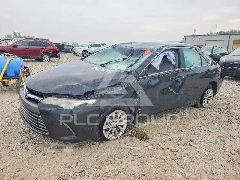 2015 Toyota CAMRY photo