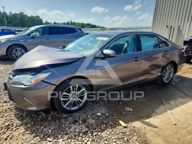 2015 Toyota CAMRY фото