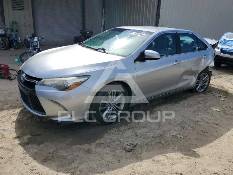 2015 Toyota CAMRY фото
