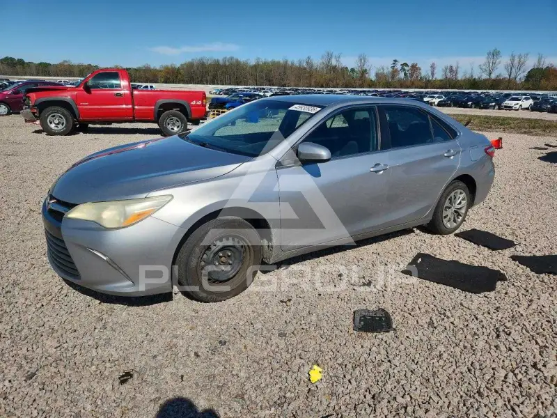 2015 Toyota CAMRY фото