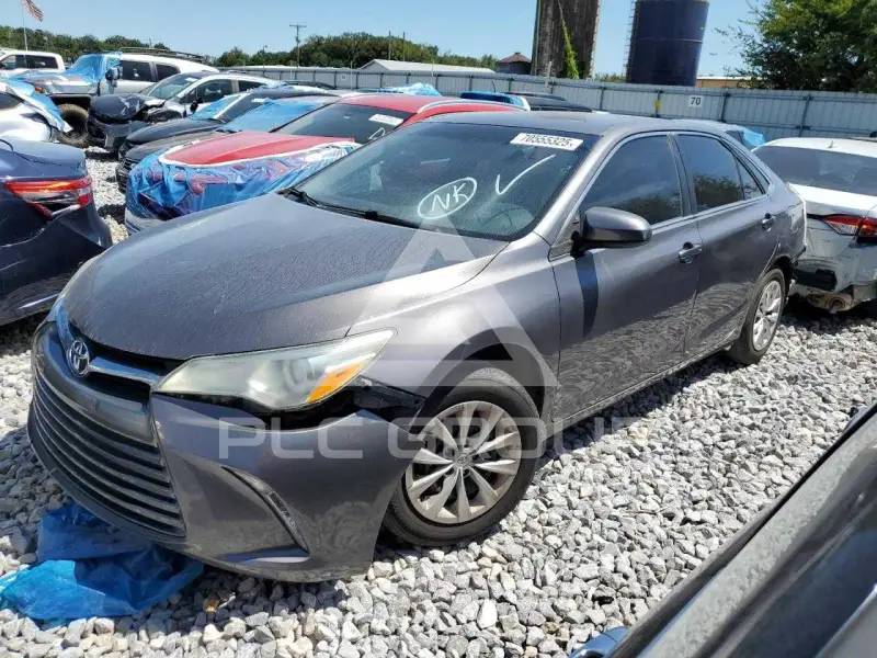 2015 Toyota CAMRY фото