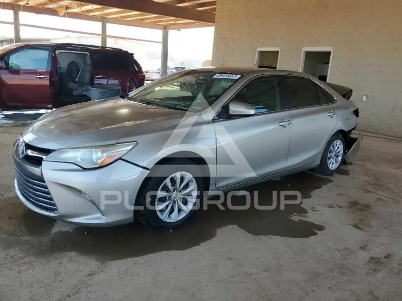 2015 Toyota CAMRY фото