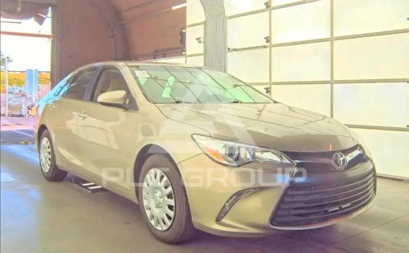 2015 Toyota CAMRY фото