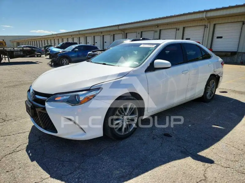 2015 Toyota CAMRY фото