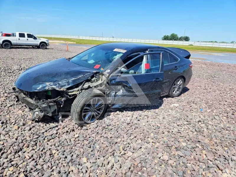 2015 Toyota CAMRY фото