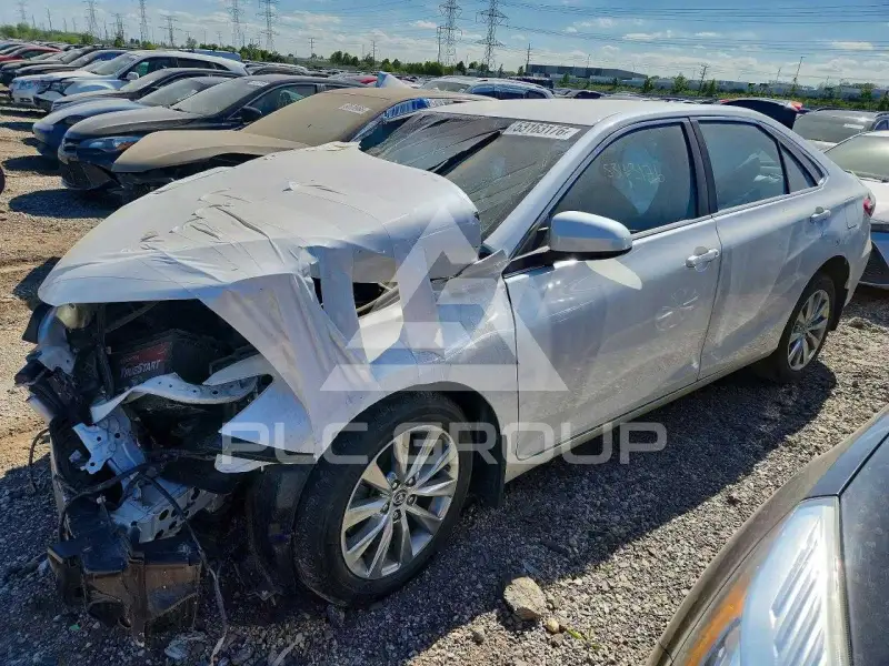 2015 Toyota CAMRY фото
