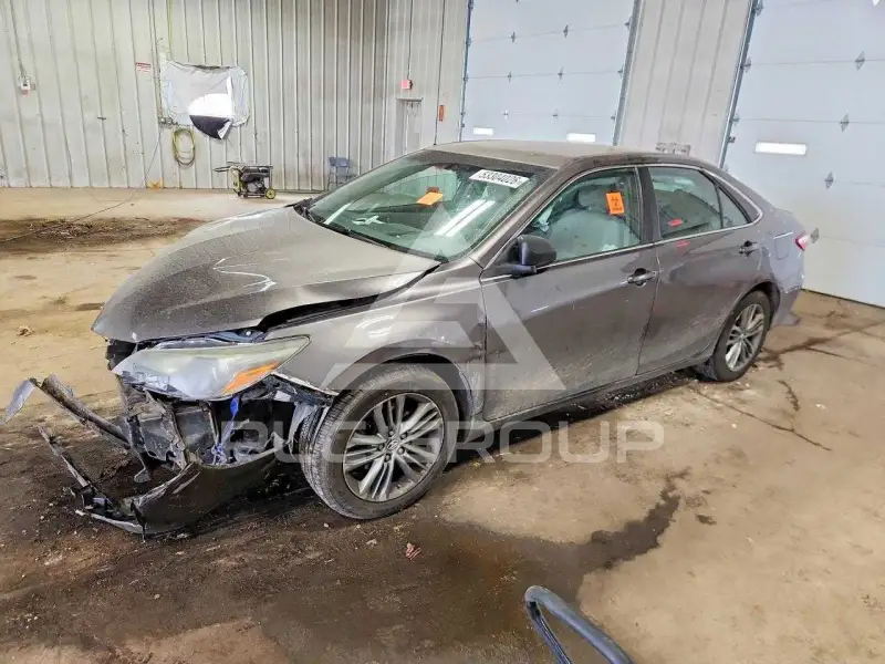 2015 Toyota CAMRY фото