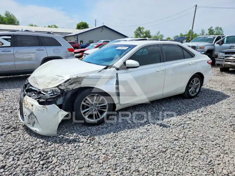 2015 Toyota CAMRY photo