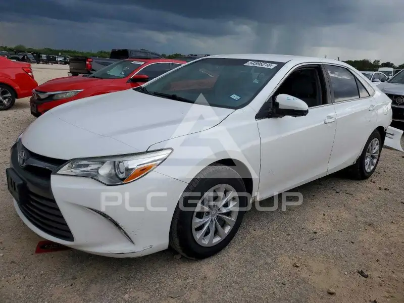 2015 Toyota CAMRY фото