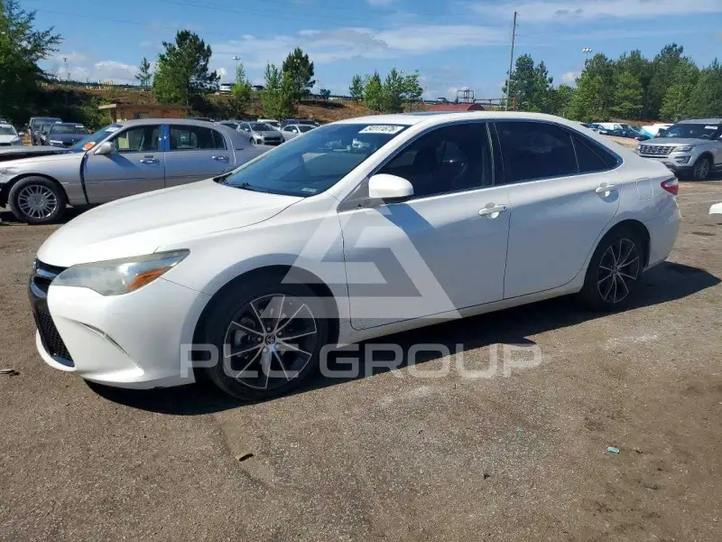 2015 Toyota CAMRY фото