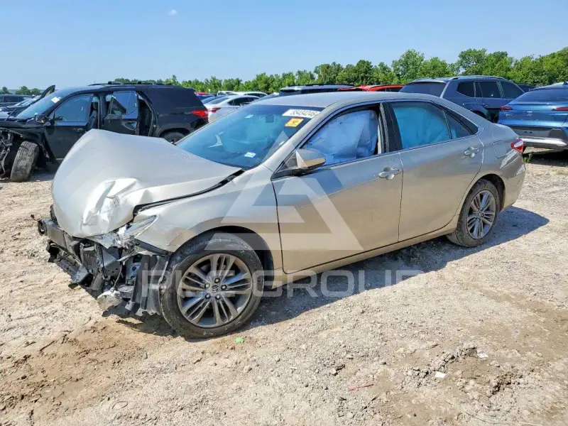 2015 Toyota CAMRY фото