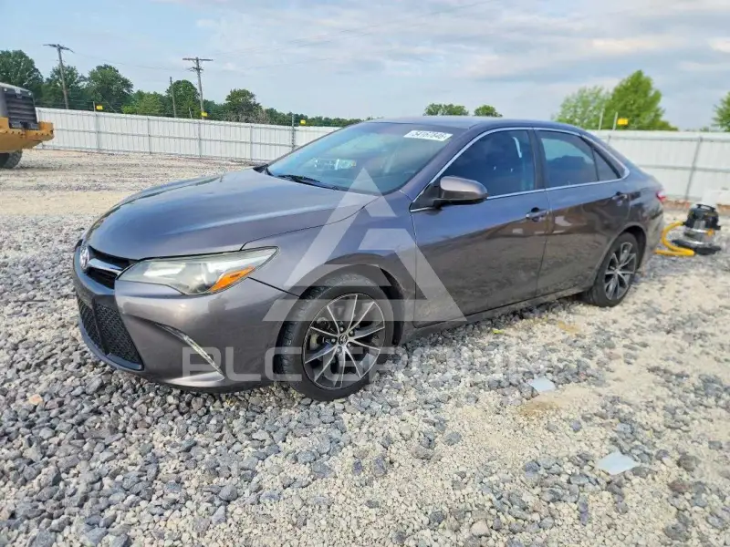 2015 Toyota CAMRY фото
