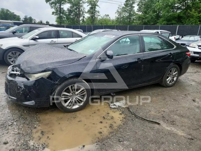 2015 Toyota CAMRY фото