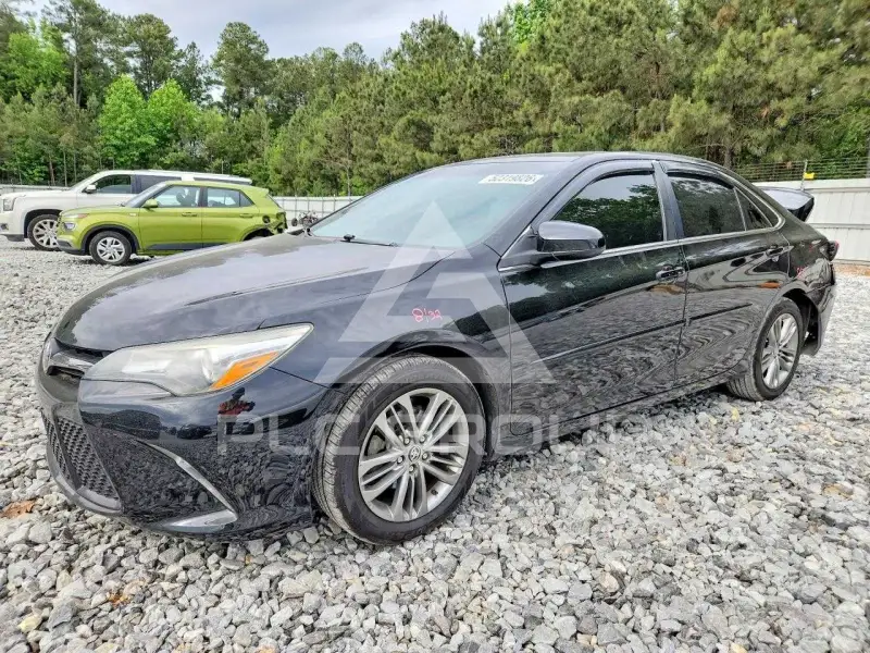 2015 Toyota CAMRY фото