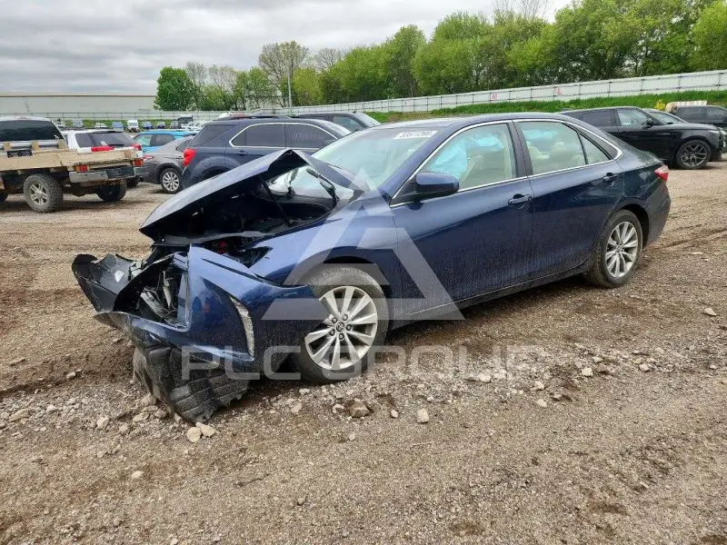 2015 Toyota CAMRY фото