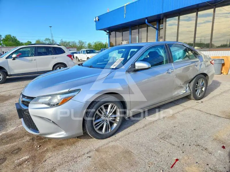 2015 Toyota CAMRY фото