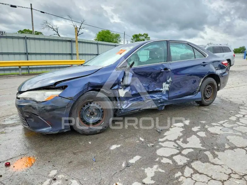 2015 Toyota CAMRY фото