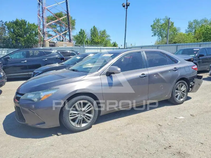 2015 Toyota CAMRY фото