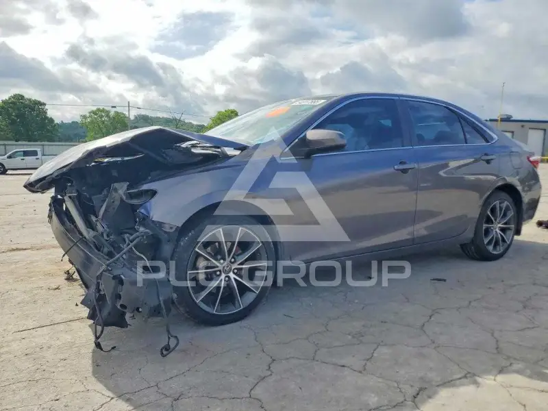 2015 Toyota CAMRY фото