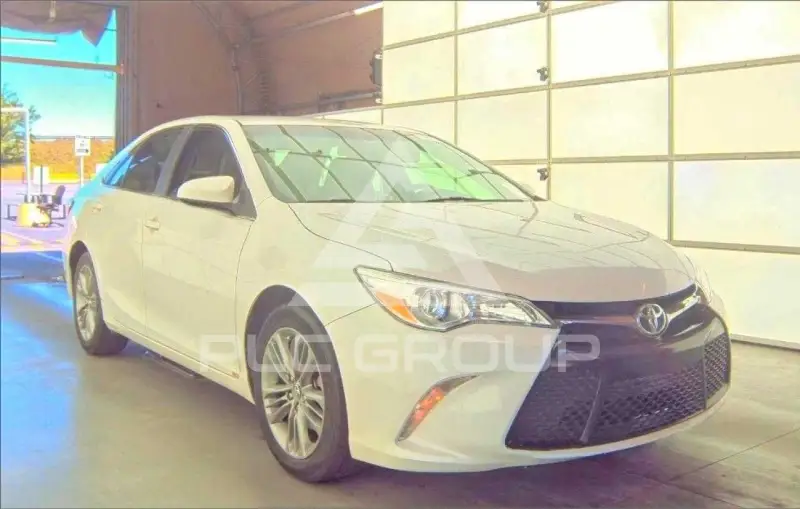 2015 Toyota CAMRY фото