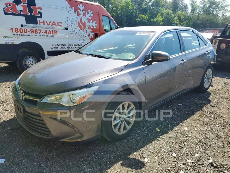 2015 Toyota CAMRY фото