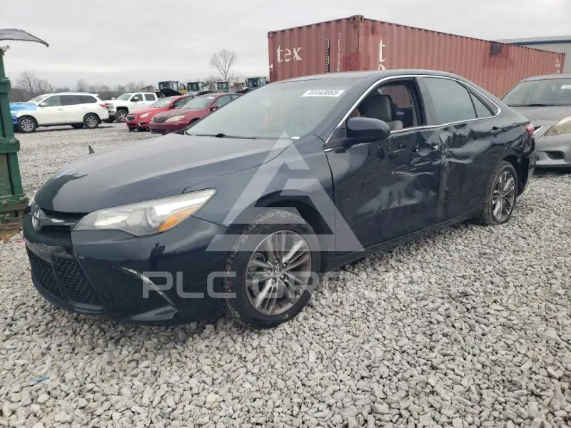 2015 Toyota CAMRY фото