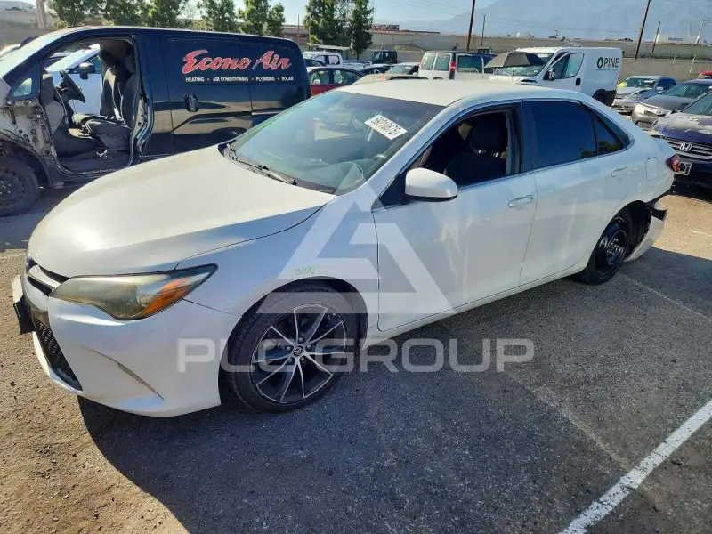 2015 Toyota CAMRY photo