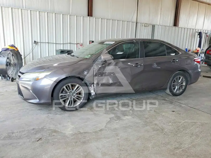 2015 Toyota CAMRY фото