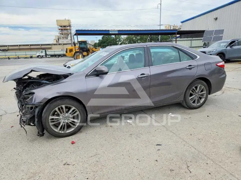 2015 Toyota CAMRY photo