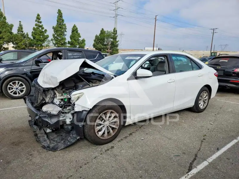 2015 Toyota CAMRY photo