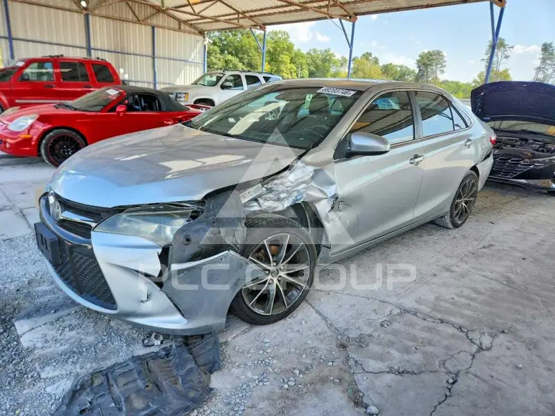2015 Toyota CAMRY photo