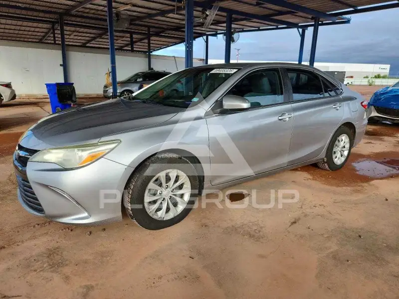 2015 Toyota CAMRY фото