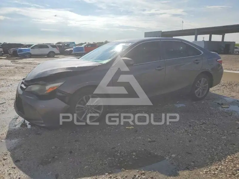2015 Toyota CAMRY фото