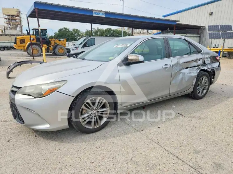 2015 Toyota CAMRY фото