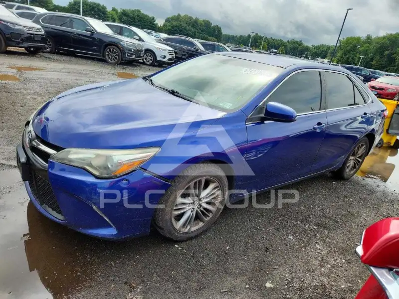 2015 Toyota CAMRY фото
