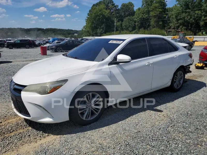 2015 Toyota CAMRY фото