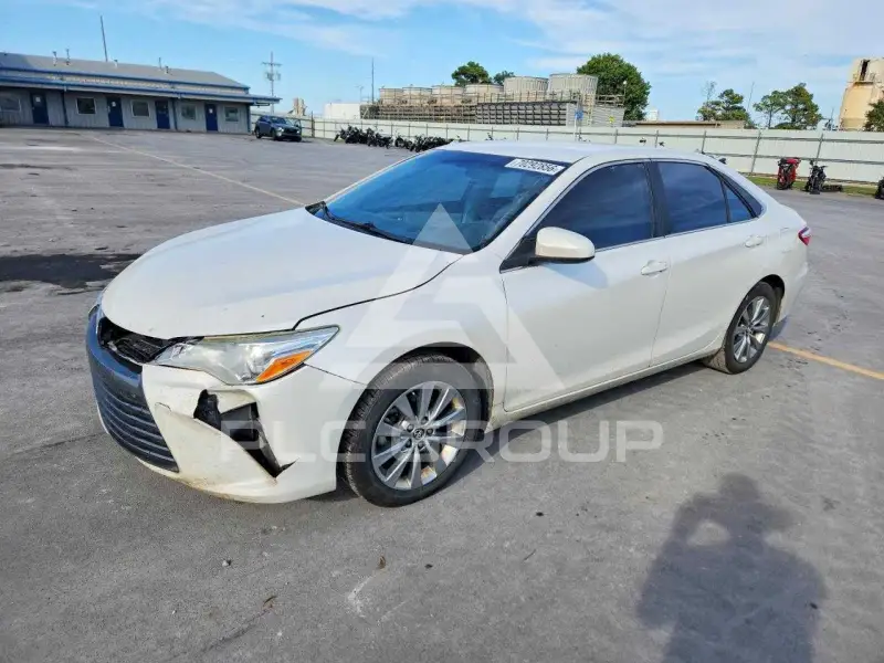 2015 Toyota CAMRY photo