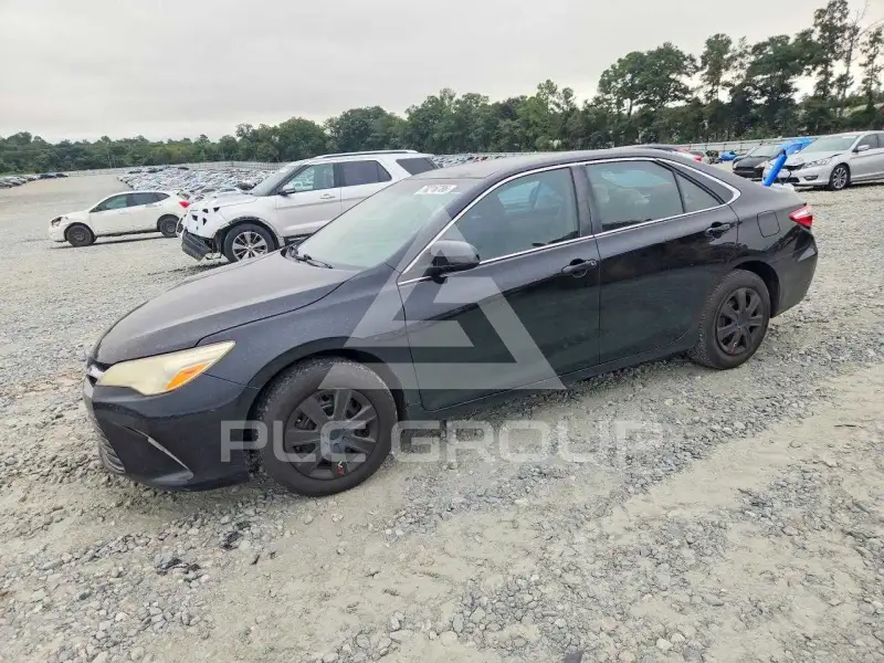 2015 Toyota CAMRY фото