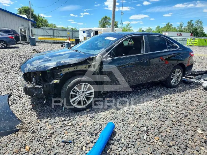 2015 Toyota CAMRY photo
