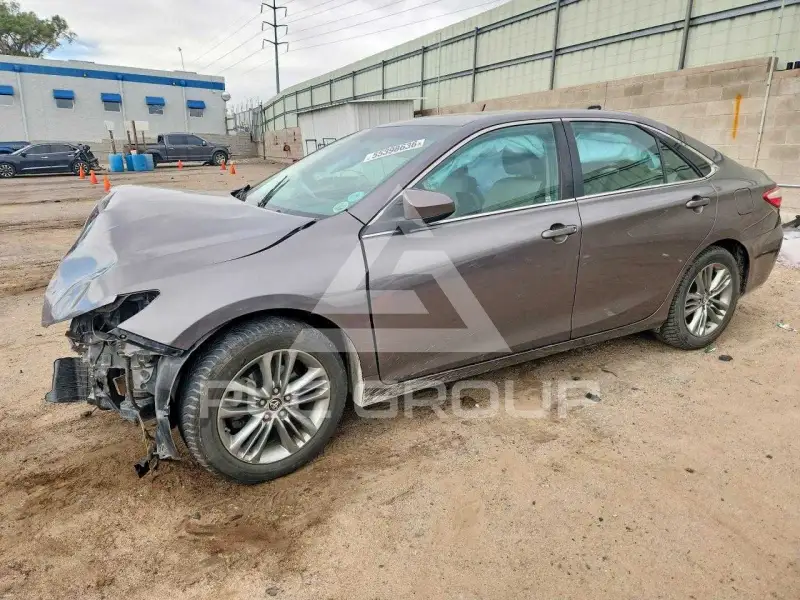 2015 Toyota CAMRY фото