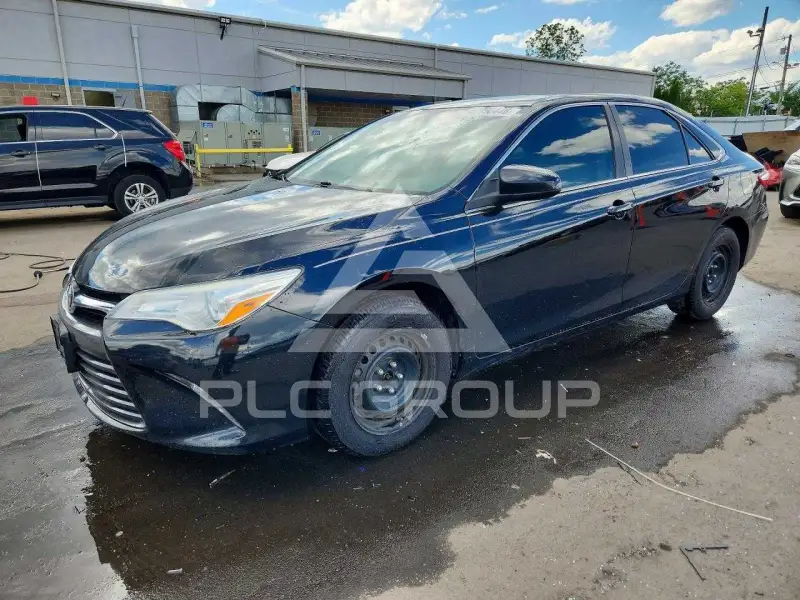 2015 Toyota CAMRY photo