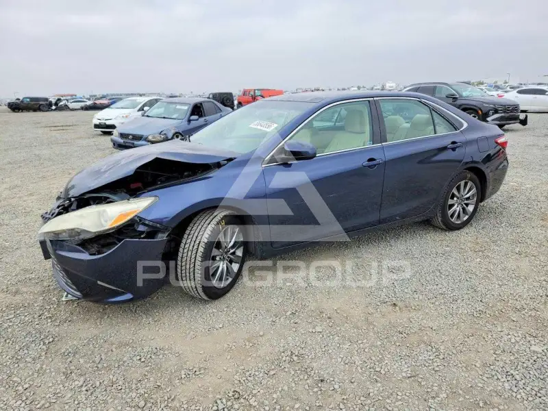 2015 Toyota CAMRY фото